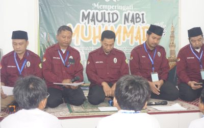 Teladani Akhlak Nabi dan Melatih Kepedulian, MI Al-Ishlah Kota Bandung Peringati Maulid Nabi Muhammad SAW 1448 H